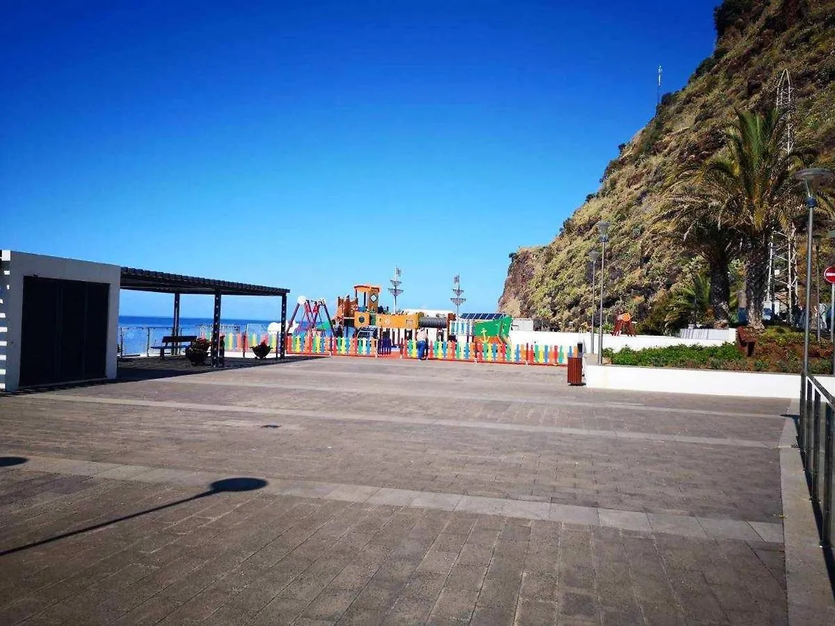 Charming House In Calheta With Sea View! Villa 0*, Calheta (Madeira)
